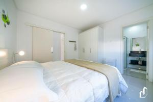 Apartamento 02 dormitórios