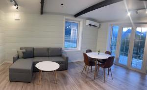 Husslåttene apartments with terrace