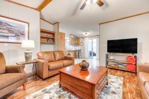 Relax, Swim and Explore Home in Wimberley!