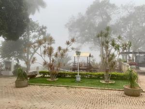 Casa mobiliada em Viçosa do Ceará em condomínio