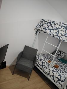 B&B / Chambres d'hotes Locatif gare Lille Europe Souvenir : photos des chambres