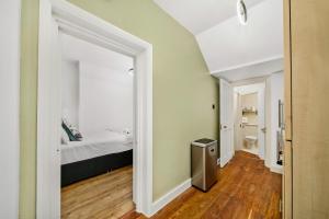 Marble Arch Stylish Abode