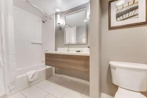Double Room room in Sonesta Anaheim Resort Area