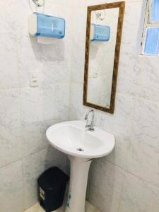 Casa grande p8 pessoas com garagem na Ceilândia