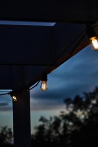 Salt Shack | coastal charm, steps from the surf