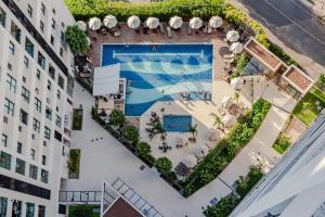 Clube Frente Mar | Sauna | Piscina | Beto Carrero