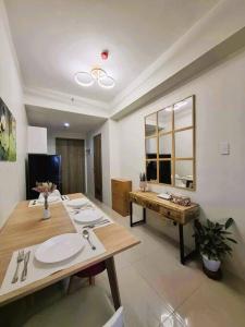 Comfy Condo Near NAIA Airport