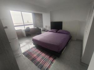 Apartamento Frente al mar ,full equipado , 2 dormitorios 2 baños ,piscina edificio Margarita Plaza apto 8 8