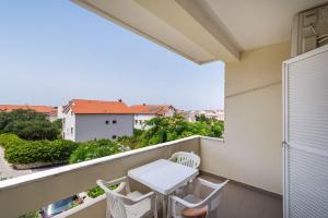 Central Apartments Chatee 4 