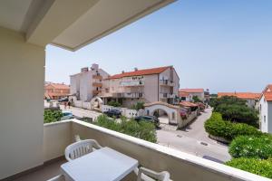 Central Apartments Chatee 4 