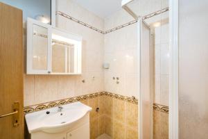 Central Apartments Chatee 4 