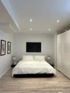 Luxury Executive Studio - Burlington