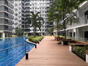 Cozy affordable stay near MOA, airport & bay view