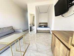 Alice Studio Holiday Apartment - Ayia Napa