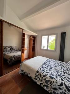 Villa pieds dans la mer de la Cote bleue