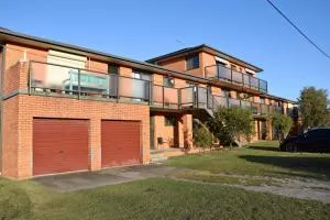 Cameo Court Unit 7 - Bring your own linen - South West Rocks