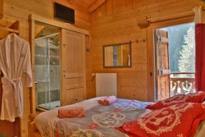 Maisons d'hotes chalet le plan du rtia : photos des chambres