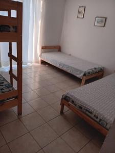 Central Studio Apartments & Dormitory Rooms