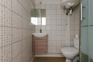 Appartements Studio Garrigue : photos des chambres