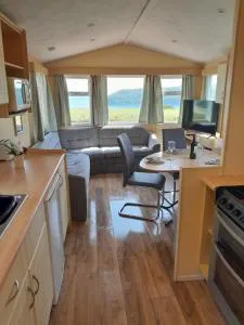 Penlee view Hawkins Battery Holiday Park - 卡桑德