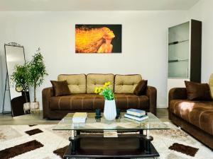 Joy City Stay Spacious Comfortable