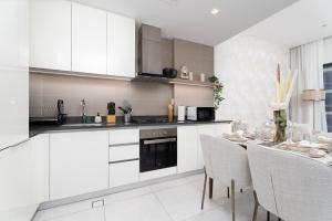 Nasma Luxury Stays - Exclusive Marina-Front Living at No 9 Dubai Marina