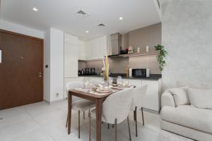 Nasma Luxury Stays - Exclusive Marina-Front Living at No 9 Dubai Marina