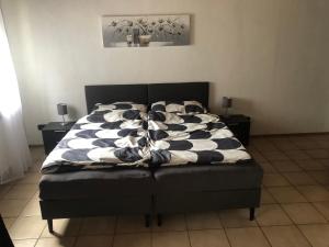 FeWo4You Rhens Umami