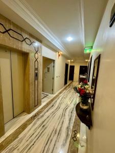 Hotel Florence Inn, Karol Bagh, New Delhi, 2 Min from Metro