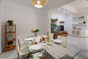 Wonderful 3 bedroom flat in the heart of Triana