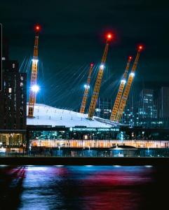 Waterfront- London Greenwich o2 Arena 2 Bed Flat