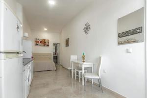 Apartment on Pinta Beach