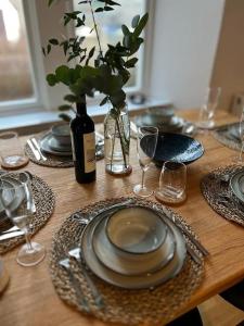 Beautiful 3-Story Townhouse in Central Lerwick