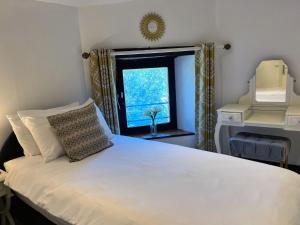 Maisons de vacances Gites de Montcabirol : photos des chambres