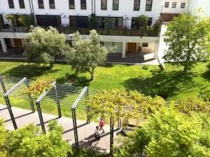 Lisbon Blue - Metro at your Door - Lumiar