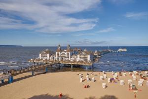 Villa Paula - WG03 strandnah mit Kamin, Terrasse, Balkon