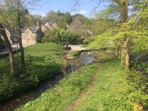 Riverside Cottage Alstonefield Peak District
