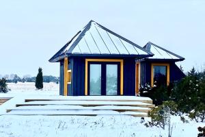 Japandi Guesthouse in Muhu