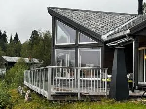 Hytte ved Nysætervatnet - Fjellsætra - Aure