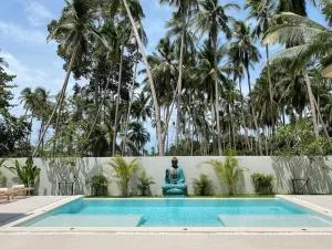 Villa Luka - Amazing Balinese Style Villa - Laem Sor