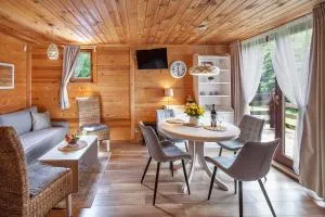 ZACISZE Domek na Kaszubach Brodnica Dolna z balią z jacuzzi - Brodnica