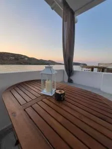 Apomero Apartment in Rochari Panormos - Pánormos