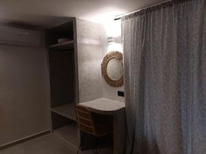 Apomero Apartment in Rochari Panormos