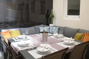 Boutique Plaza Catalonia Suites Cornellá