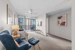 Modern Style 1Bed 1Bath Balcony Pool CBD