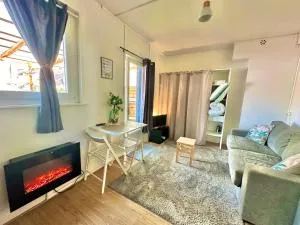 La Terrasse, Train Lens - Paris trajet d'environ 1 heure 10 minutes - Vendin-le-Vieil