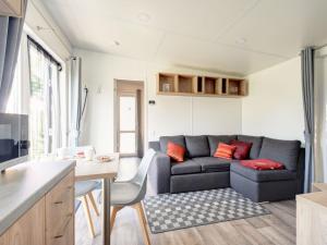 Holiday Home Tiny Haus Eder by Interhome