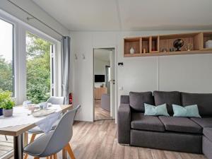 Holiday Home Tiny Haus Sonnendeck by Interhome