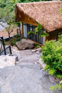 Lotus Premium Lodge - Lotus Group Tours