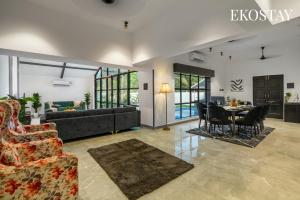 EKOSTAY - White Oak Villa